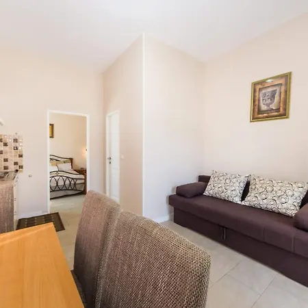 With Parking Space Zaton, Zadar - 15000 Appartement
