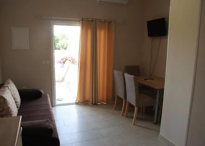 Apartamento With Parking Space Zaton, Zadar - 15000